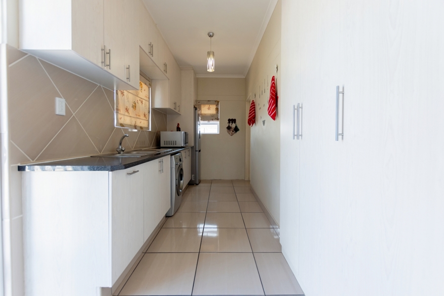 3 Bedroom Property for Sale in Laaiplek Western Cape